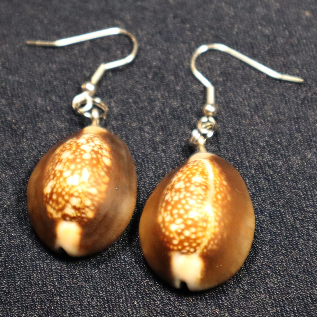 Item er-cowrie