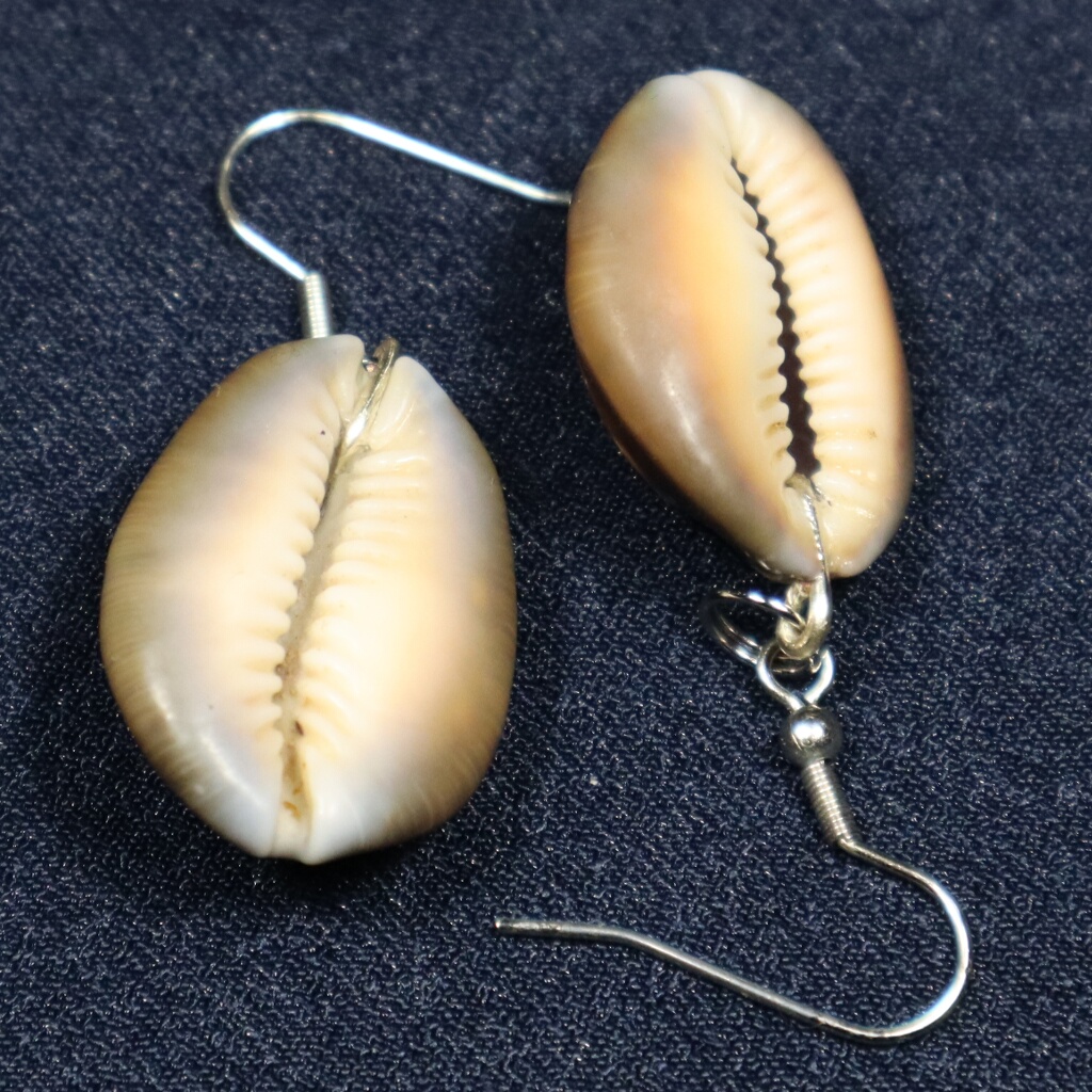 Item er-cowrie
